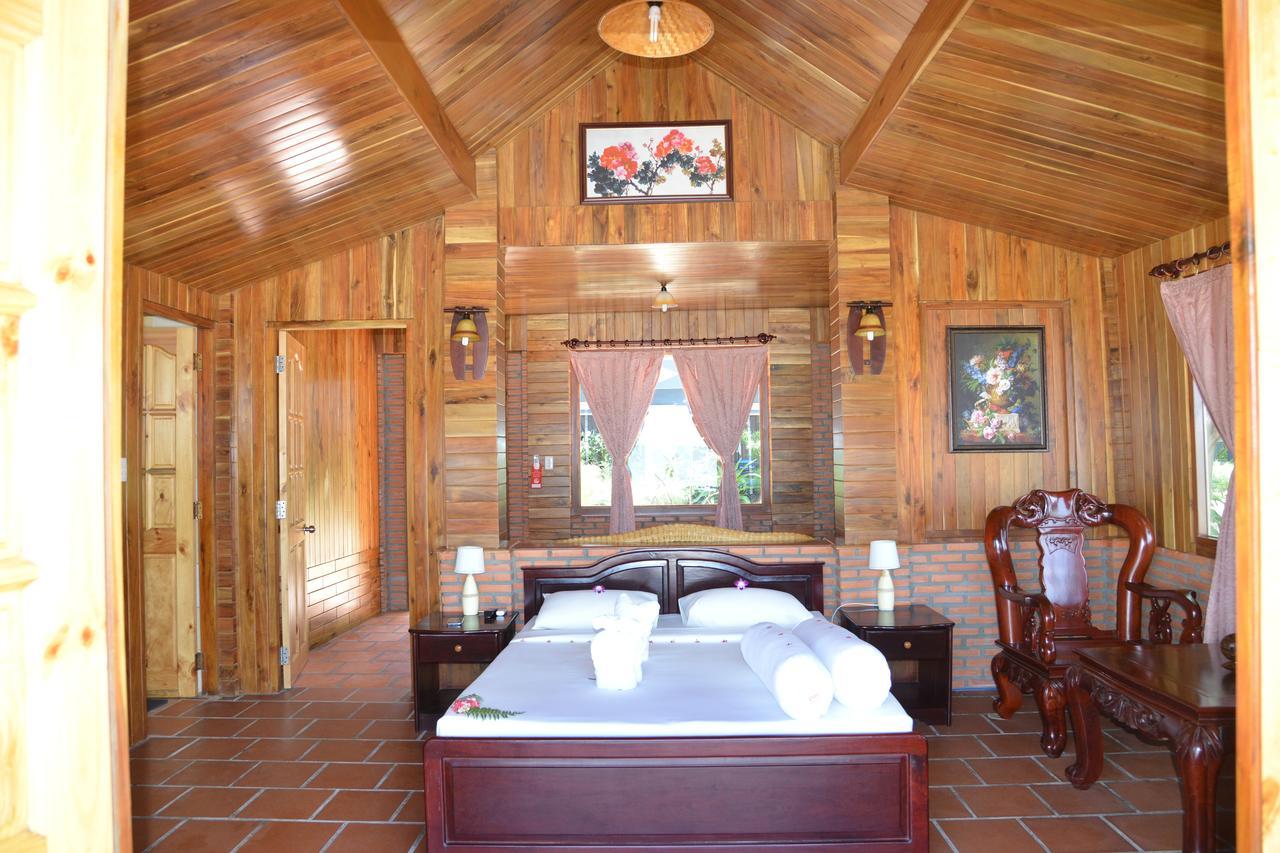 Vinh Suong Seaside Hotel And Resort Phan Thiet Exterior foto