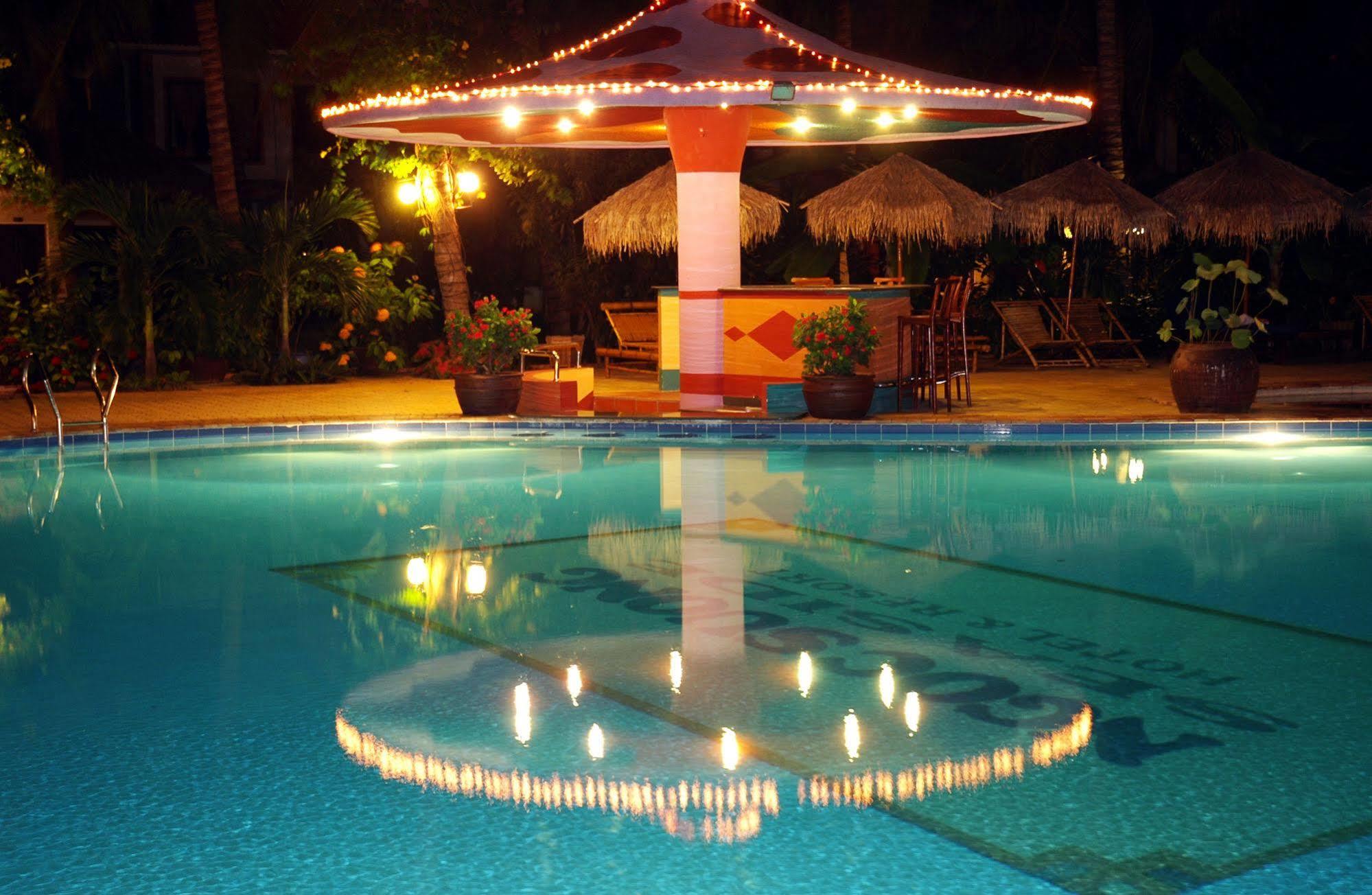Vinh Suong Seaside Hotel And Resort Phan Thiet Exterior foto